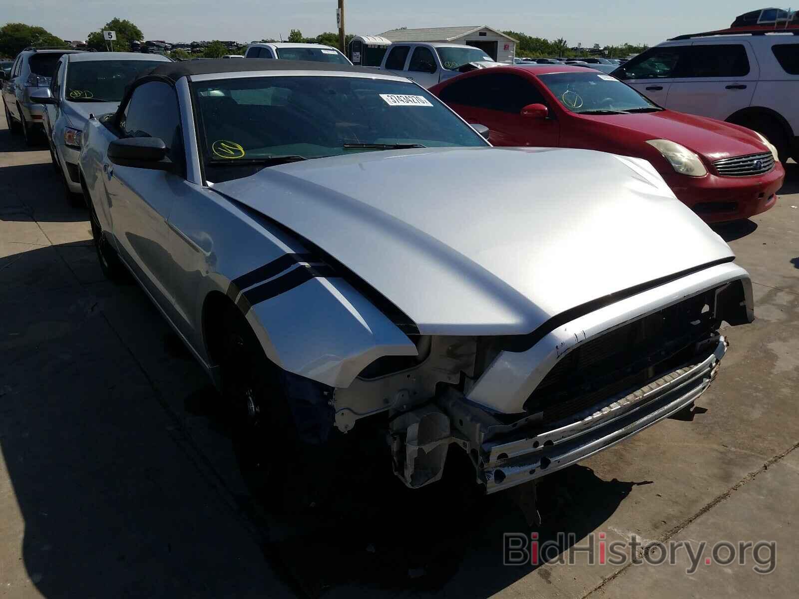 Photo 1ZVBP8EM2E5208144 - FORD MUSTANG 2014