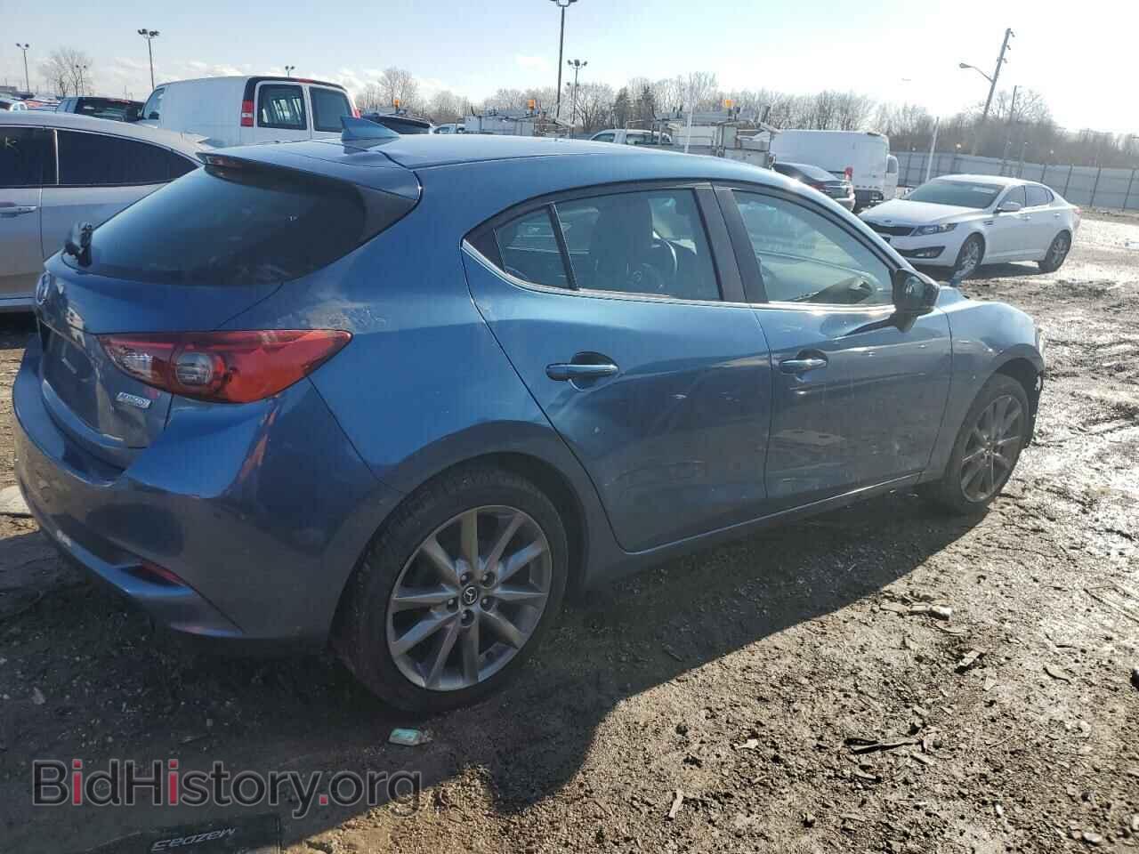 2018 MAZDA 3 - VIN: 3MZBN1L34JM201630 - Photo 3