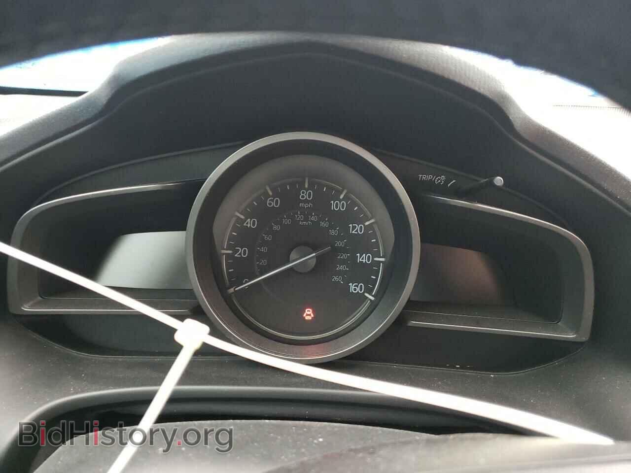 2018 MAZDA 3 - VIN: 3MZBN1L34JM201630 - Photo 9