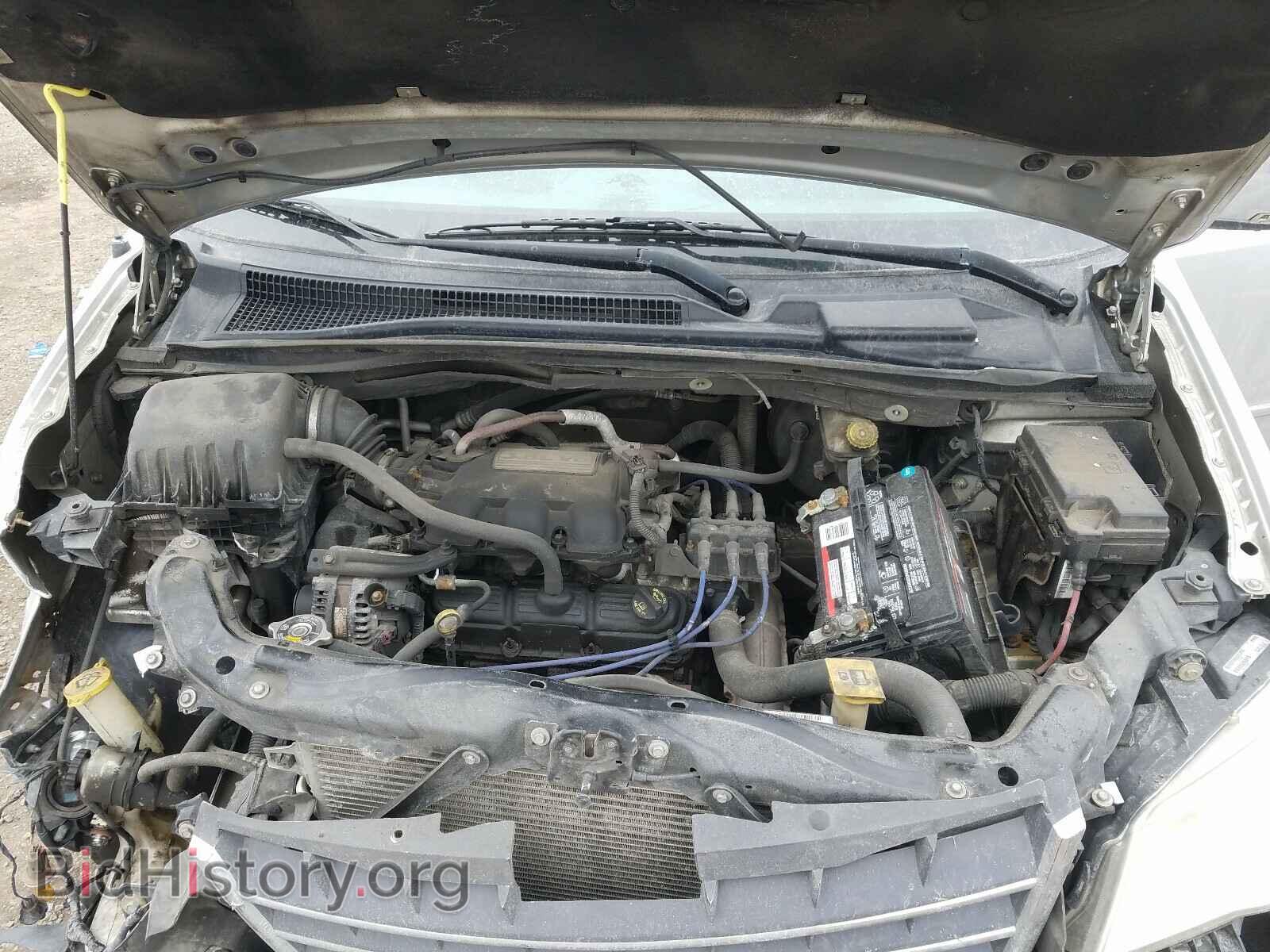 2008 CHRYSLER MINIVAN - VIN: 2A8HR54P38R842547 - Фото 7