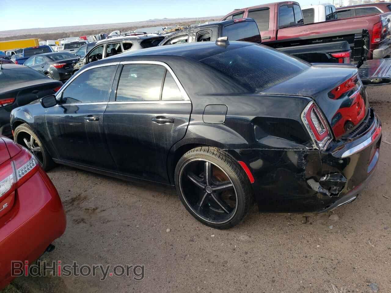 2015 CHRYSLER 300 - VIN: 2C3CCAAG7FH931254 - Фото 2