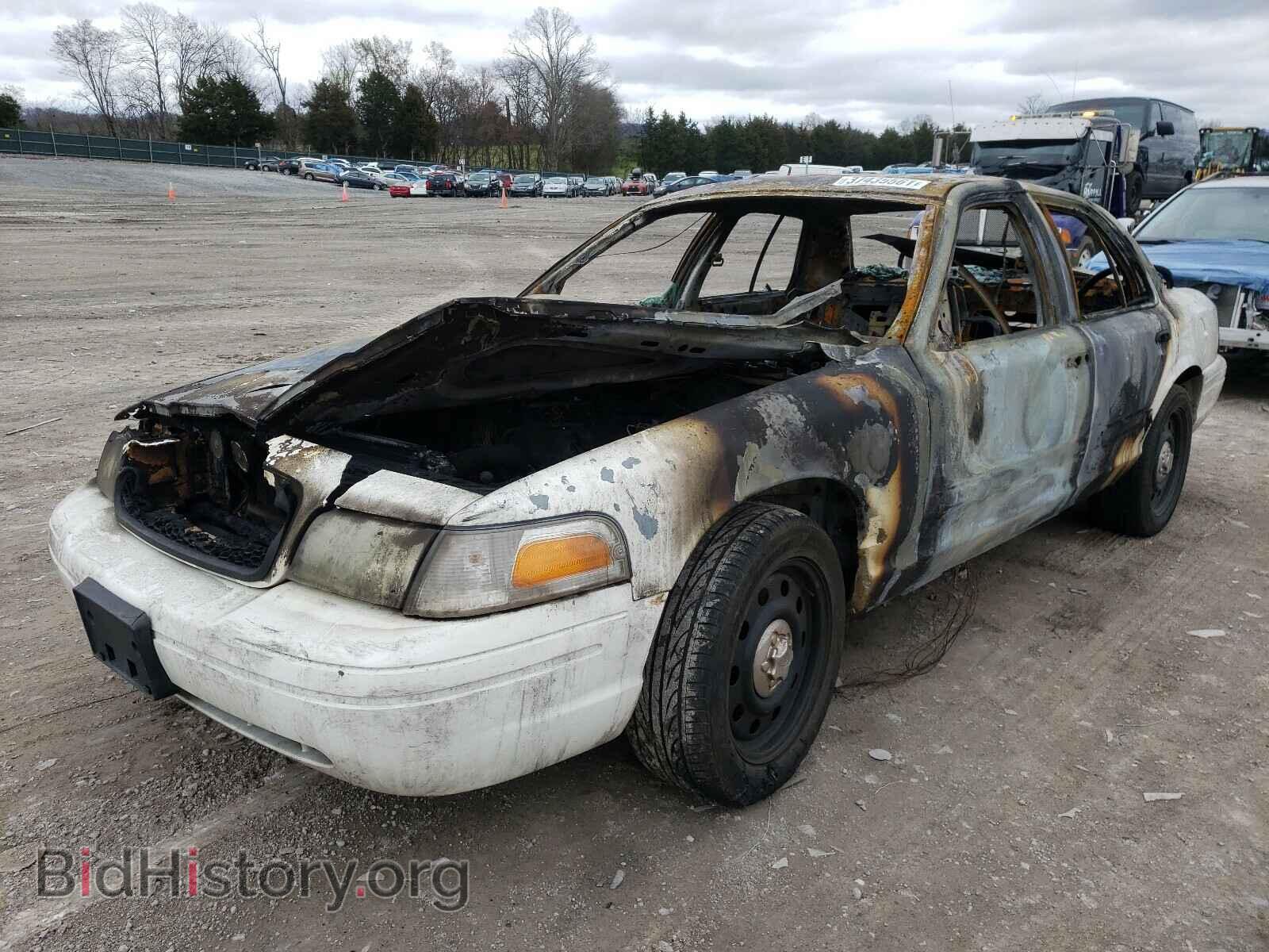 2007 FORD CROWN VIC - VIN: 2FAFP71W47X130320 - Фото 2