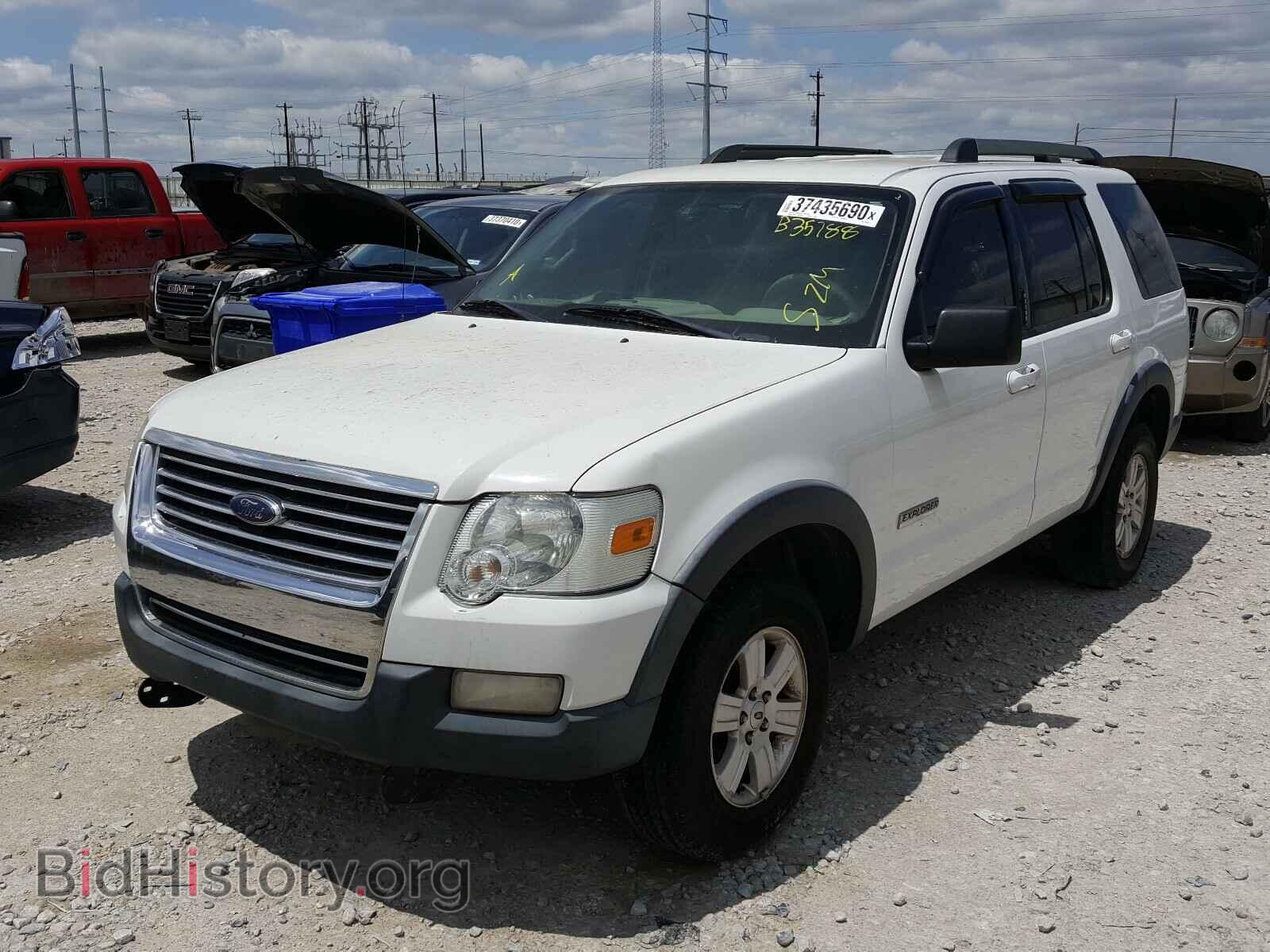 2007 FORD EXPLORER - VIN: 1FMEU73E57UB35788 - Фото 2