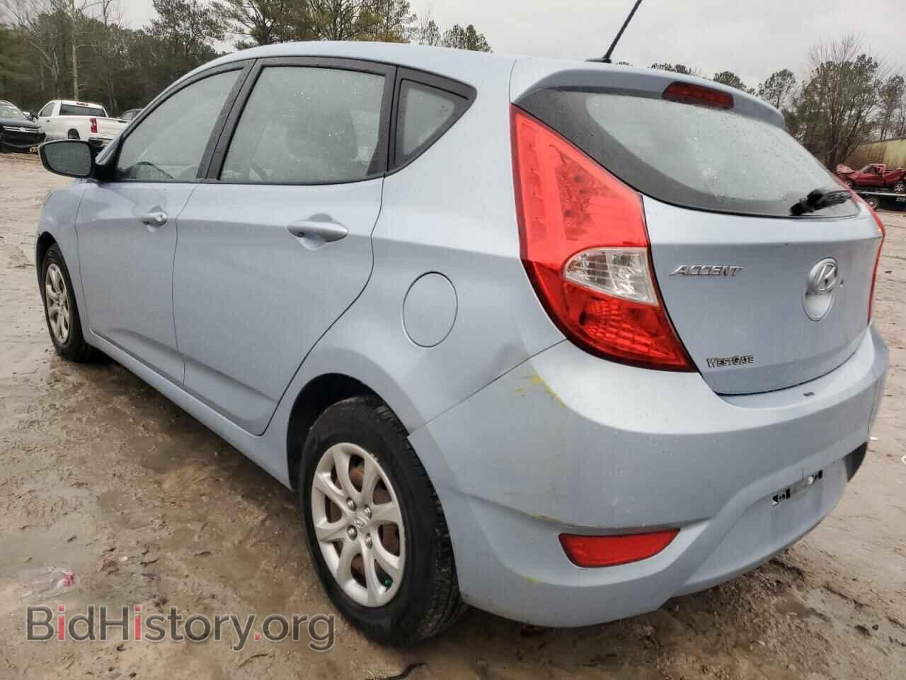 2013 HYUNDAI ACCENT - VIN: KMHCT5AE0DU138708 - Photo 2