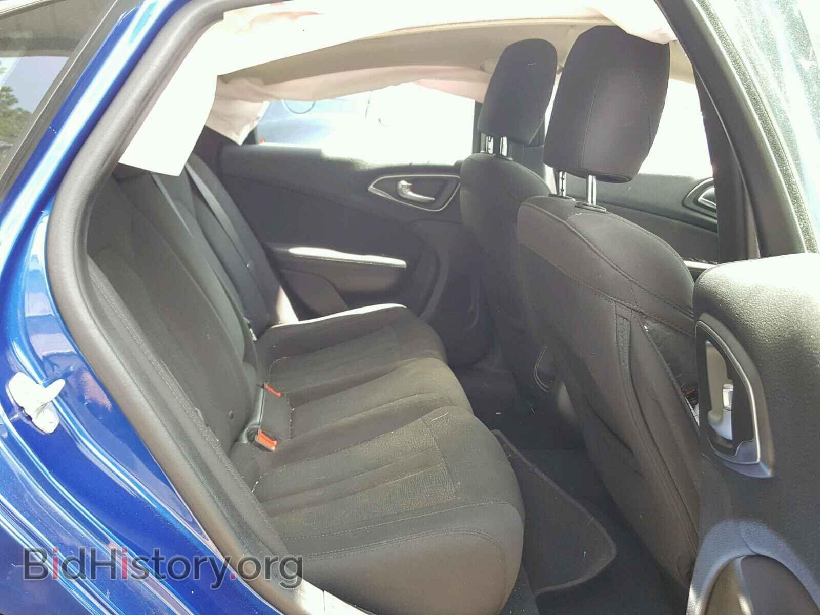 2016 CHRYSLER 200 - VIN: 1C3CCCAB9GN112402 - Фото 6