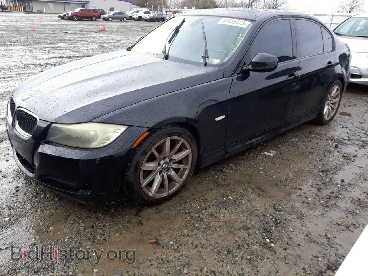 Фотография WBAPH5C58BA441879 - BMW 3 SERIES 2011