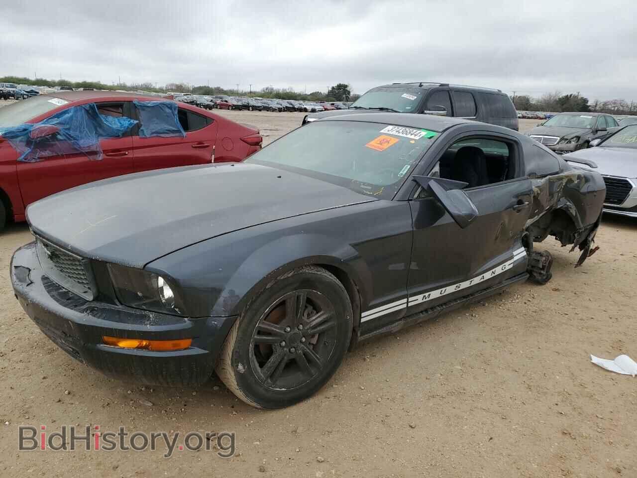 Photo 1ZVFT80N975257938 - FORD ALL Models 2007