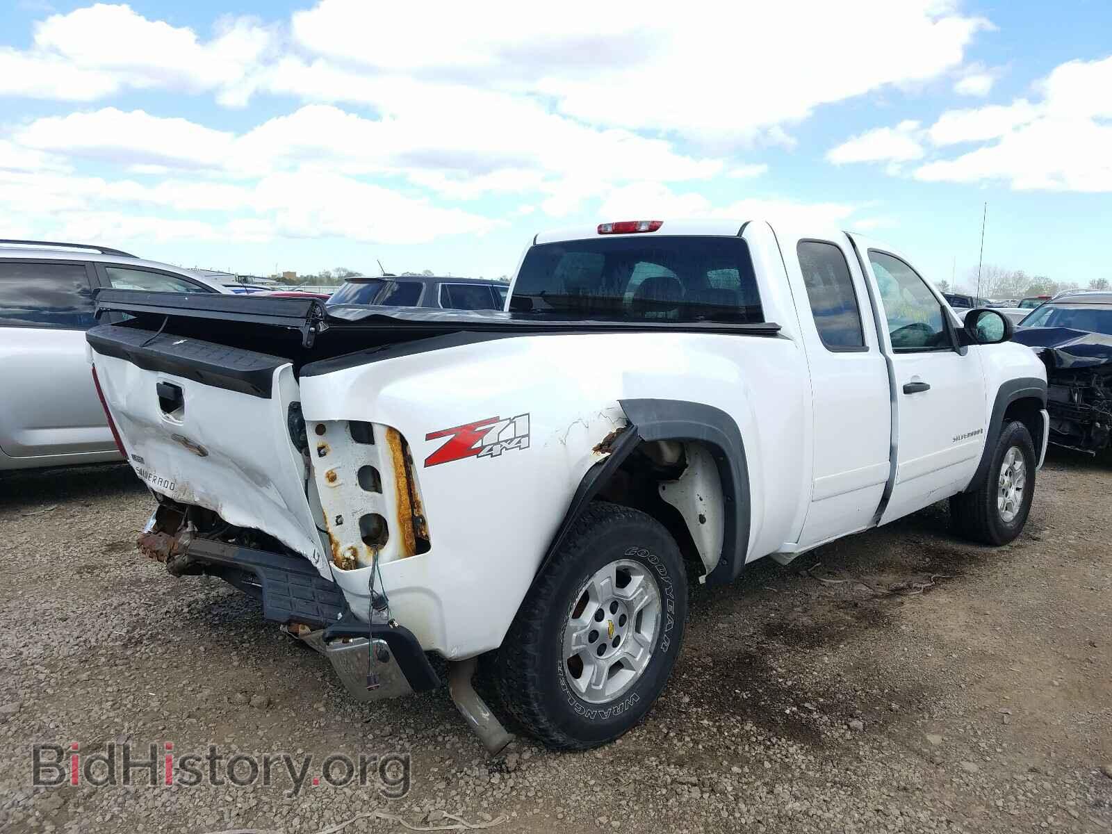2008 CHEVROLET SILVERADO - VIN: 1GCEK19088E188175 - Фото 4