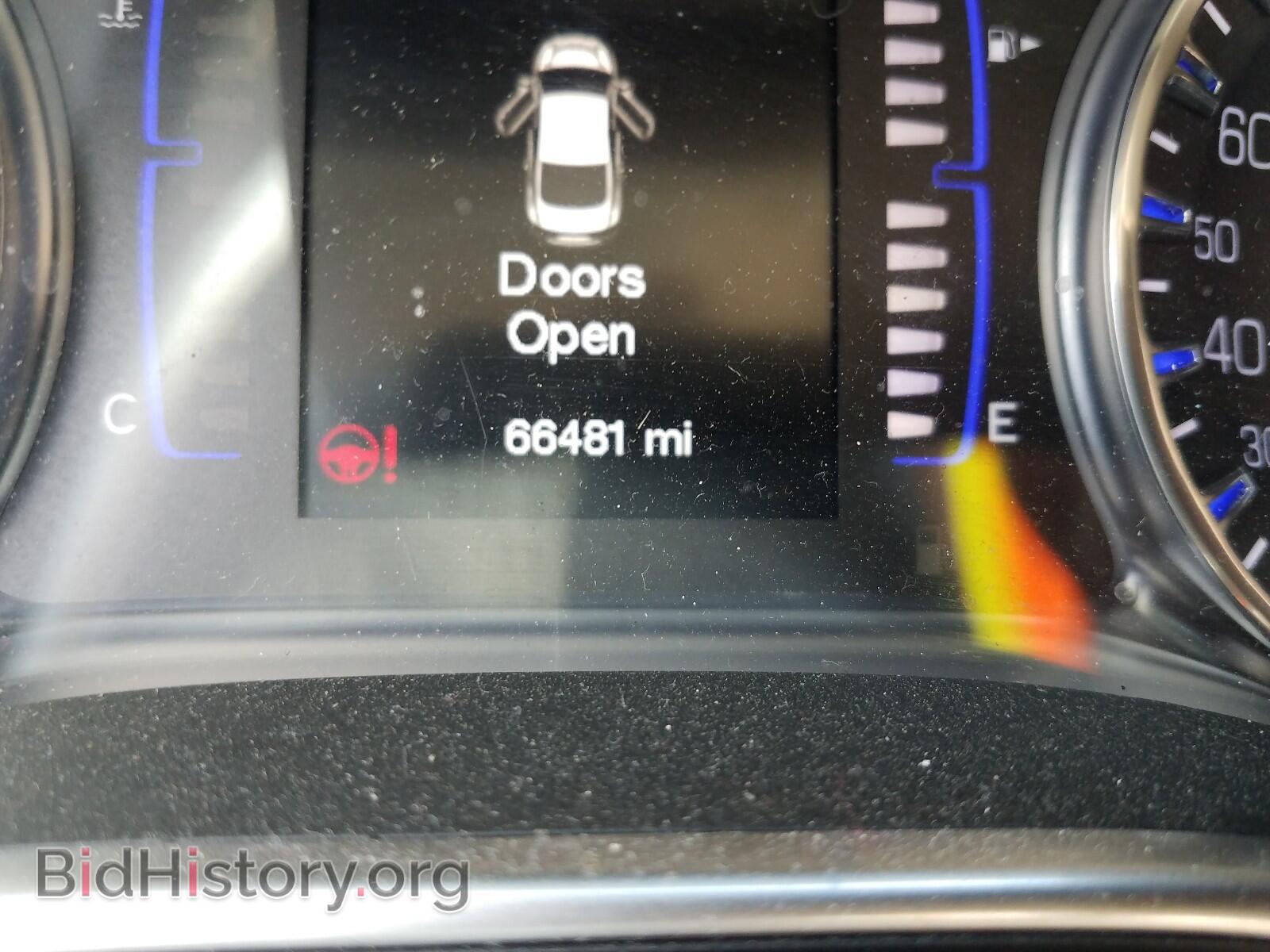 2015 CHRYSLER 200 - VIN: 1C3CCCAB6FN692626 - Фото 8