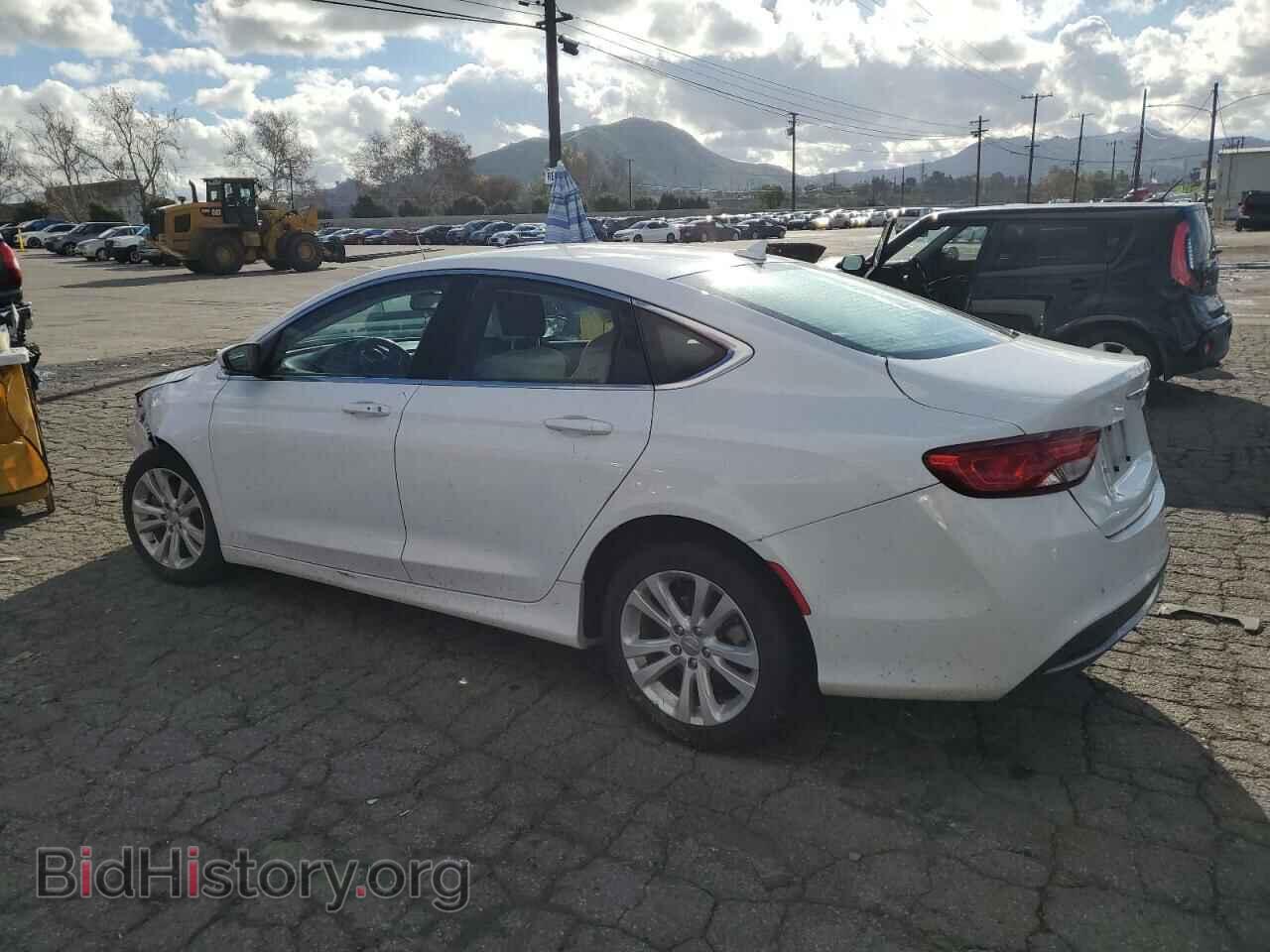 2015 CHRYSLER 200 - VIN: 1C3CCCAB2FN627448 - Фото 2