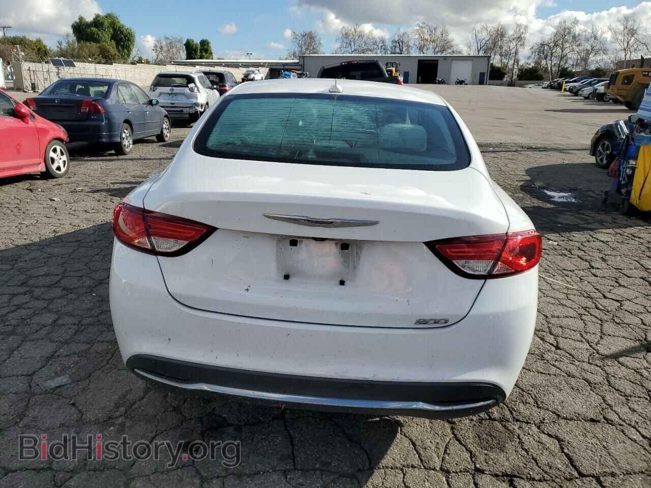 2015 CHRYSLER 200 - VIN: 1C3CCCAB2FN627448 - Фото 6