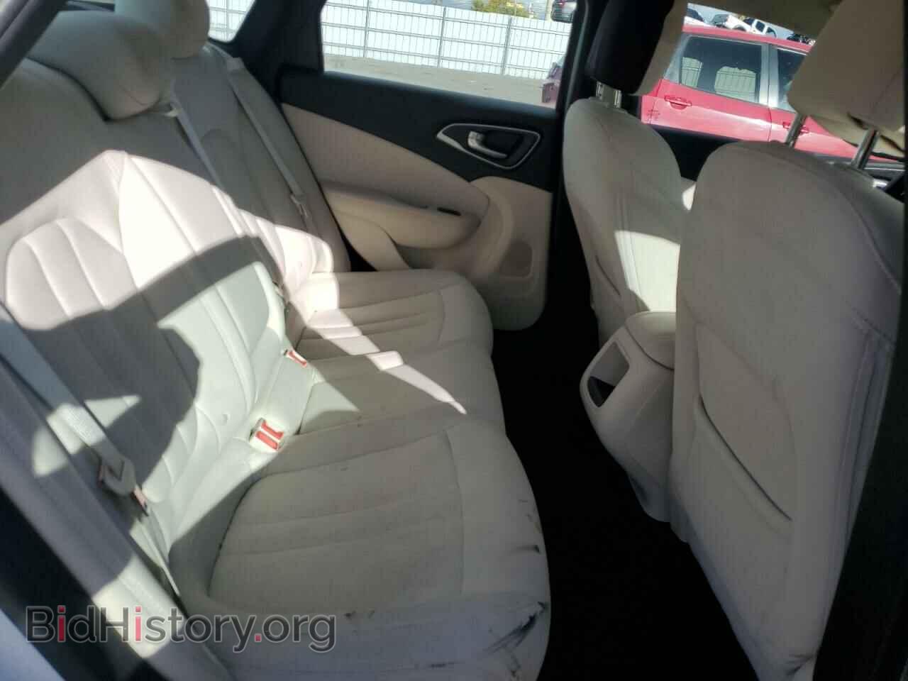 2015 CHRYSLER 200 - VIN: 1C3CCCAB2FN627448 - Фото 10