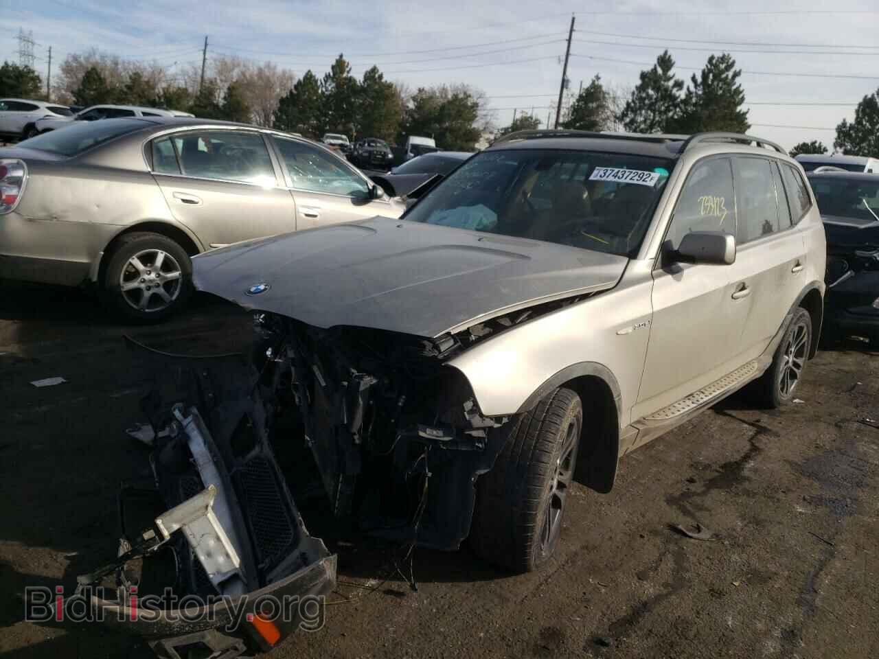 2007 BMW X3 - VIN: WBXPC93477WF05720 - Фото 2