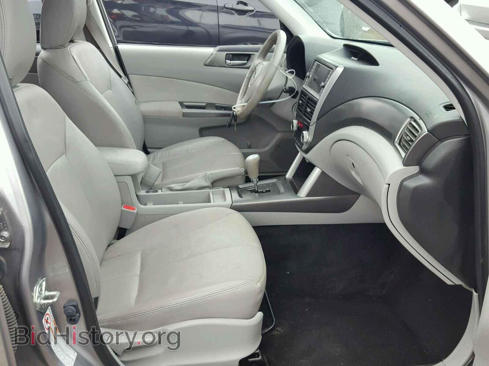 2011 SUBARU FORESTER - VIN: JF2SHBHC6BH776943 - Фото 5