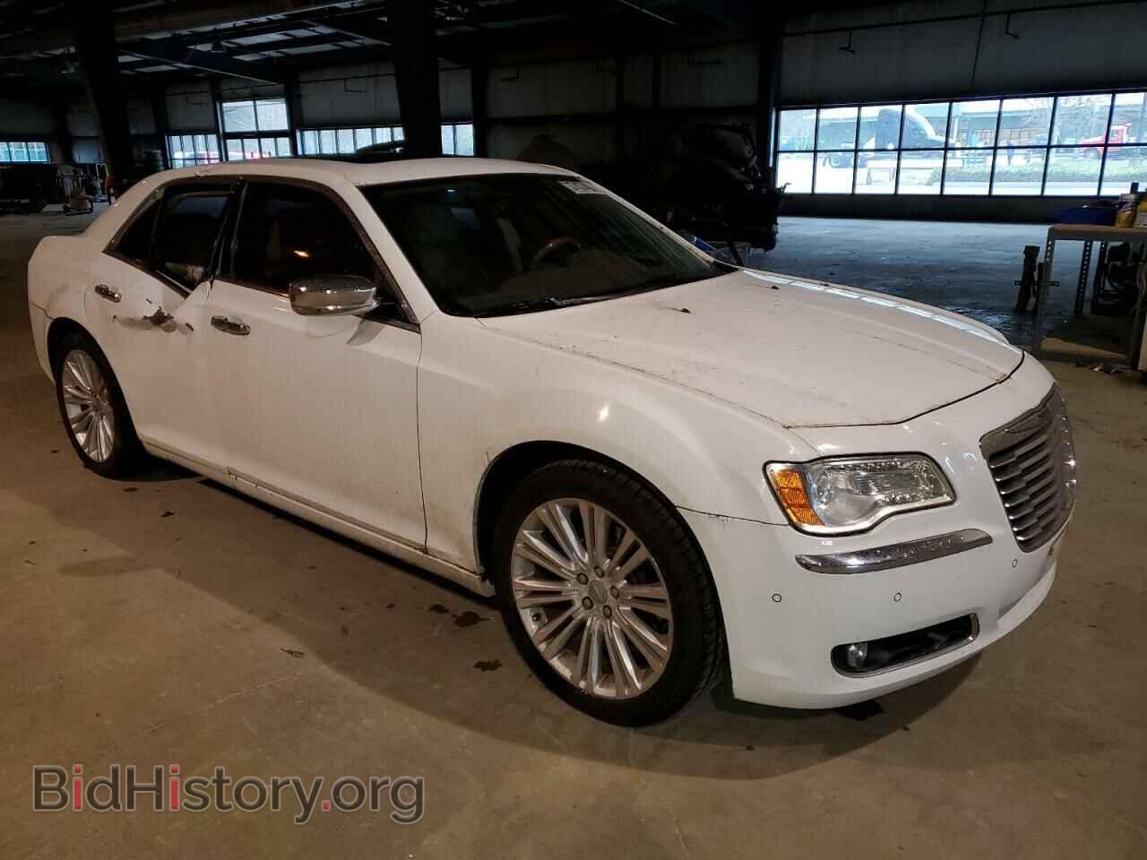 2011 CHRYSLER 300 - VIN: 2C3CA6CT8BH585447 - Фото 4