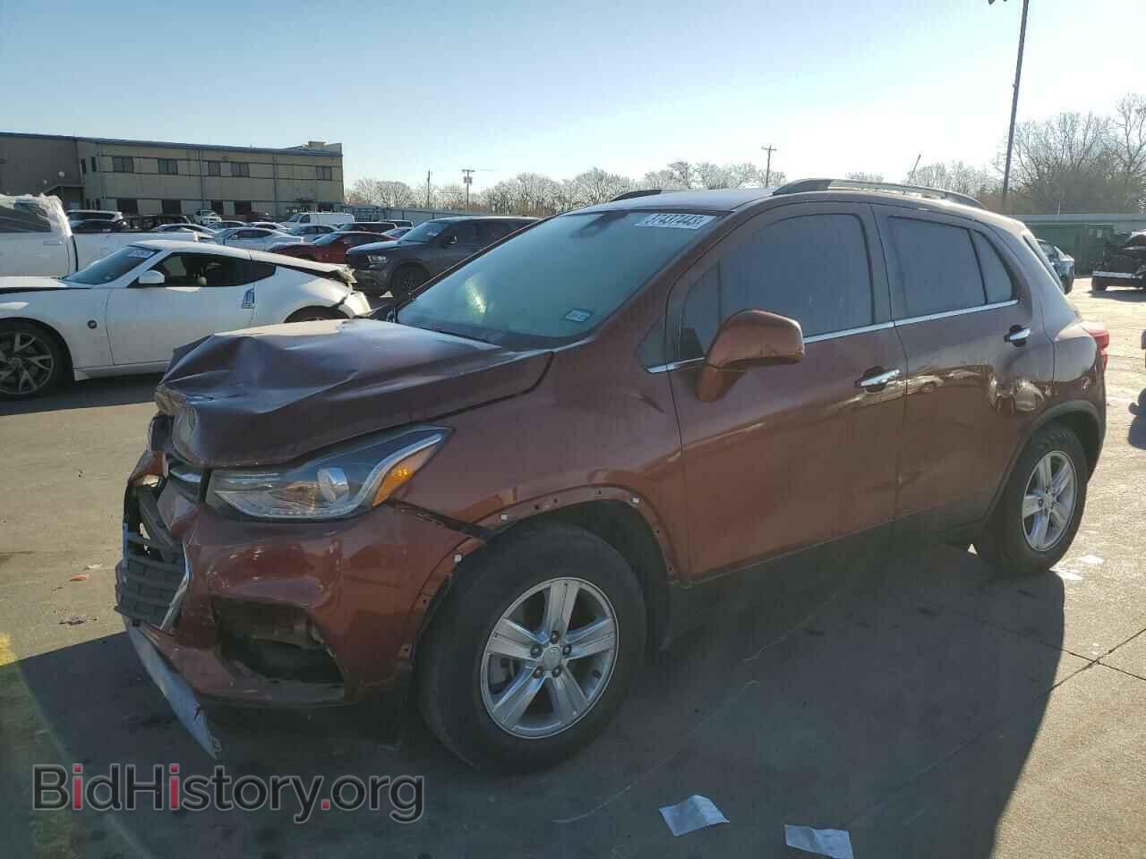 2019 CHEVROLET TRAX - VIN: 3GNCJLSB3KL237377 - Фото 2