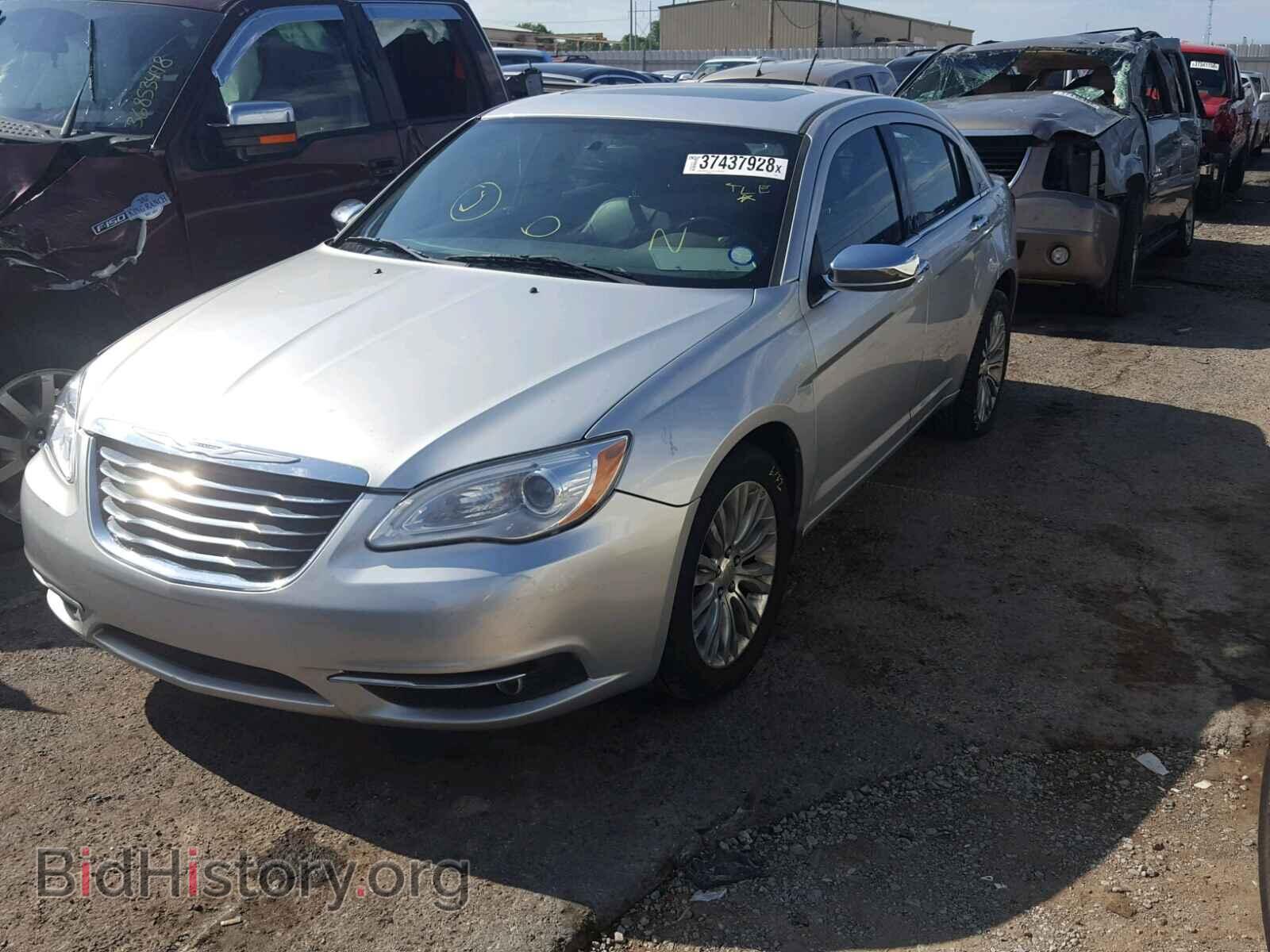 2012 CHRYSLER 200 - VIN: 1C3CCBCB3CN197173 - Photo 2