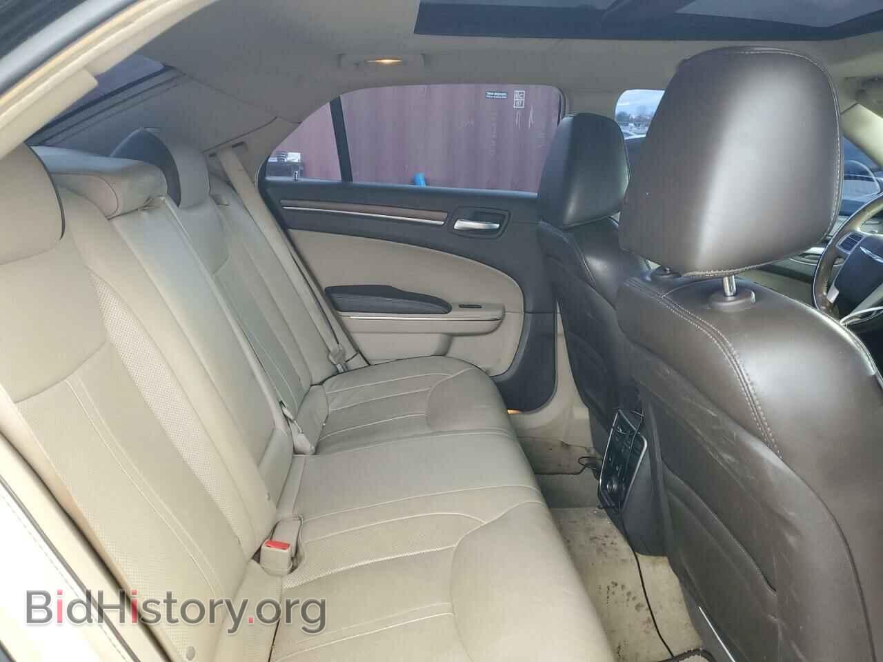 2012 CHRYSLER 300 - VIN: 2C3CCACGXCH227770 - Фото 10