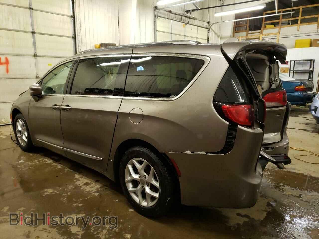 2017 CHRYSLER PACIFICA - VIN: 2C4RC1EG8HR627816 - Фото 2