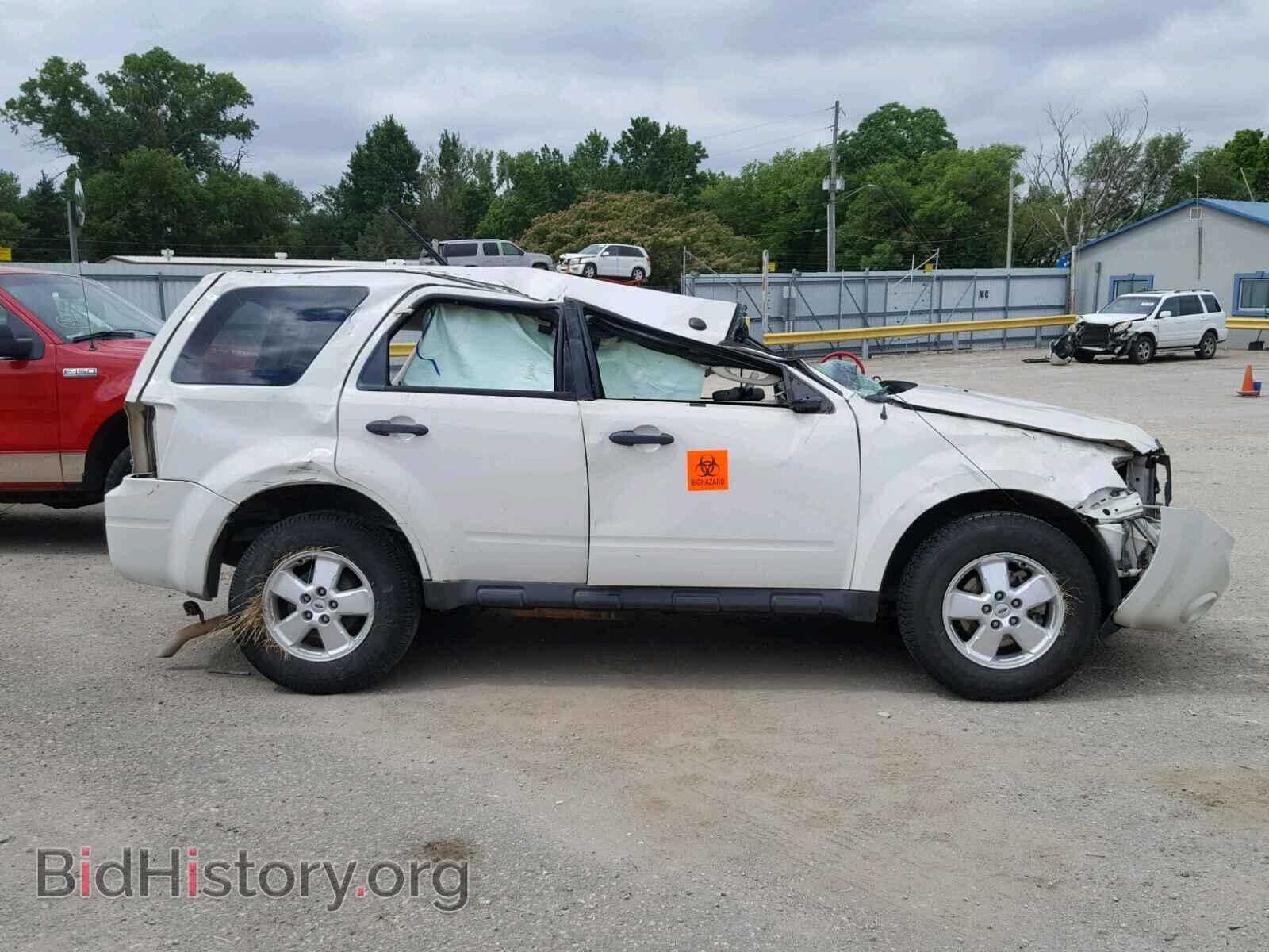 2011 FORD ESCAPE - VIN: 1FMCU9D70BKB75459 - Фото 10