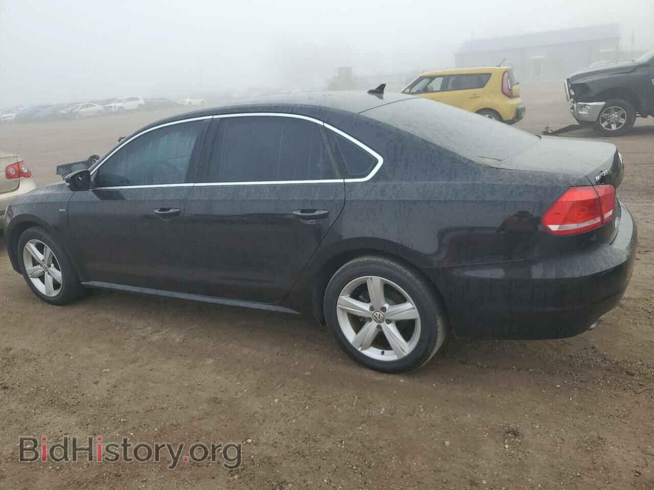2015 VOLKSWAGEN PASSAT - VIN: 1VWAT7A32FC101672 - Фото 2