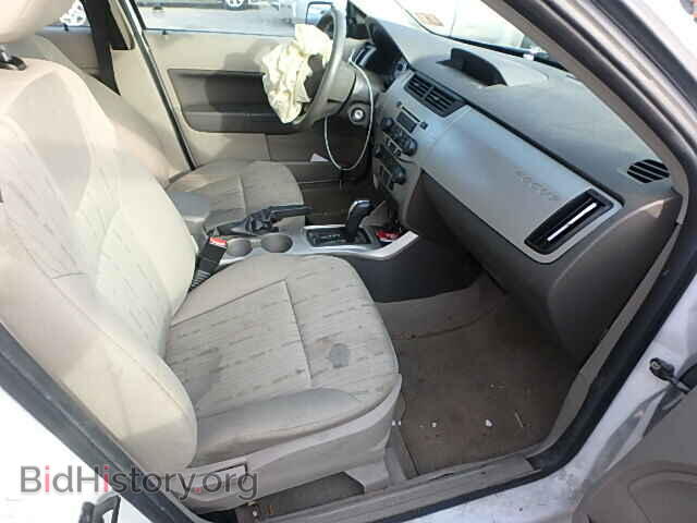 2008 FORD FOCUS - VIN: 1FAHP35N88W106683 - Фото 5