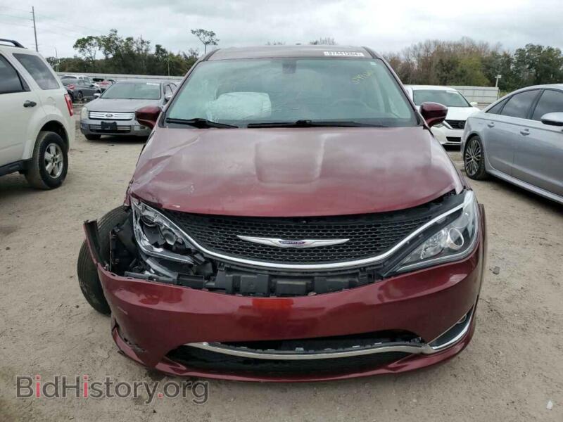 2020 Chrysler PACIFICA (VIN 2C4RC1FG5LR209673) — photo 5 of 13