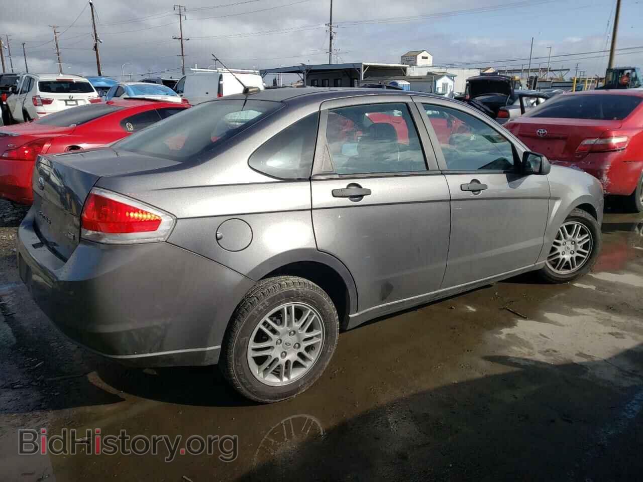 2011 FORD FOCUS - VIN: 1FAHP3FN2BW149776 - Фото 3