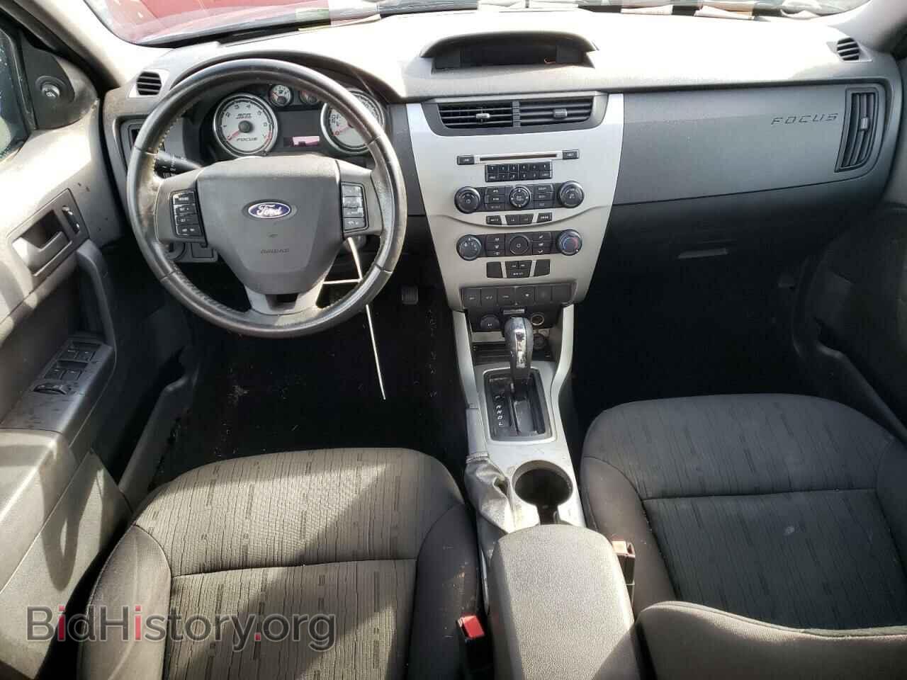 2011 FORD FOCUS - VIN: 1FAHP3FN2BW149776 - Фото 8