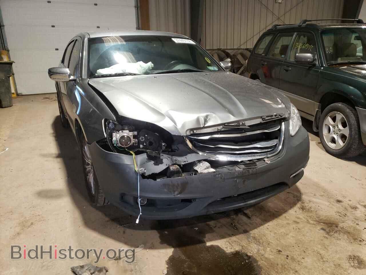 2011 CHRYSLER 200 - VIN: 1C3BC2FGXBN582229 - Фото 9