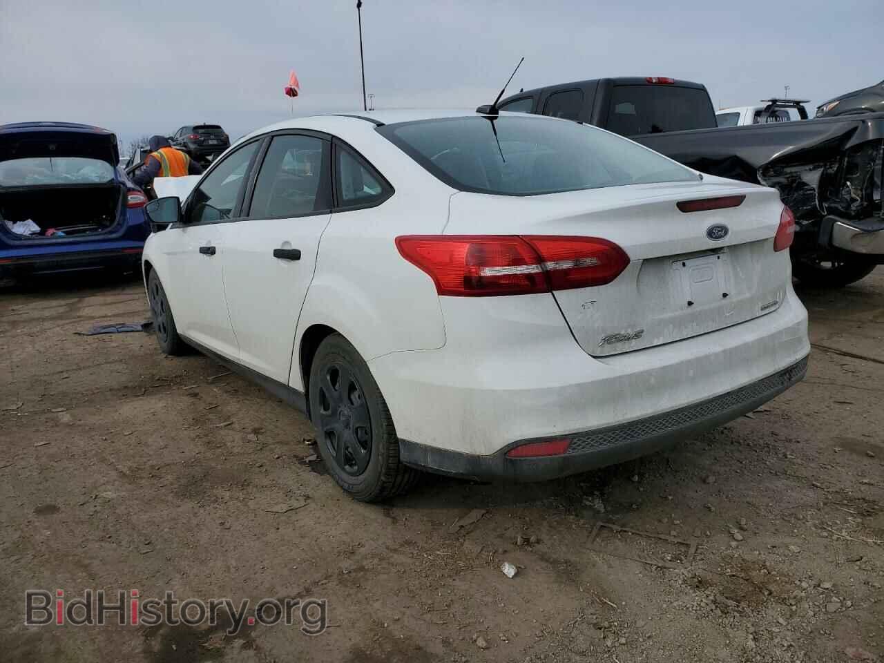 2015 FORD FOCUS - VIN: 1FADP3E22FL374115 - Photo 2