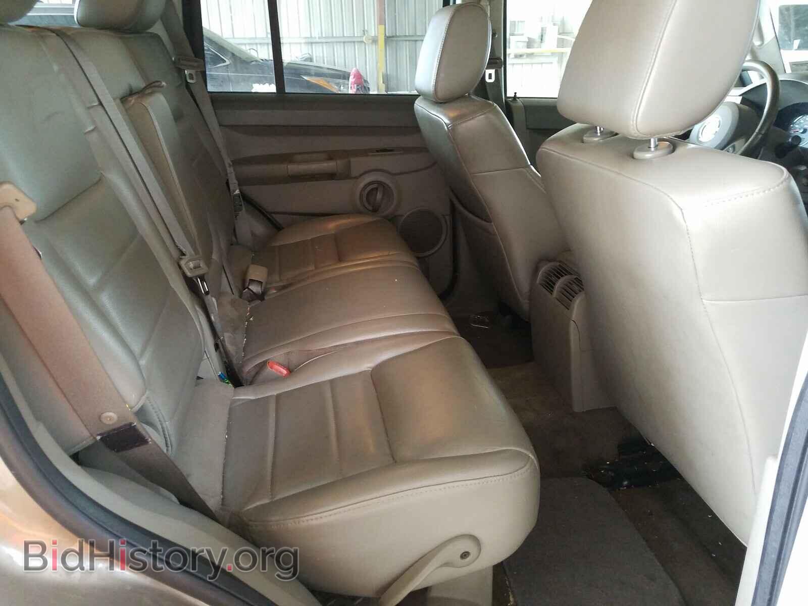 2006 JEEP COMMANDER - VIN: 1J8HG48N96C245935 - Photo 6