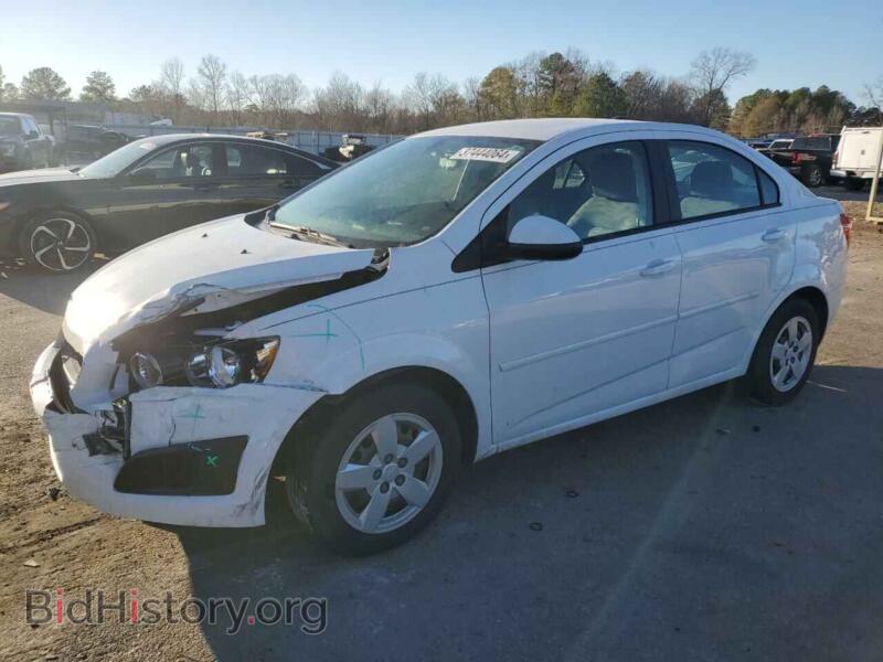 2015 Chevrolet SONIC LS (VIN 1G1JA5SH1F4148136) — фото 1 из 13, Copart, повреждение: передняя часть