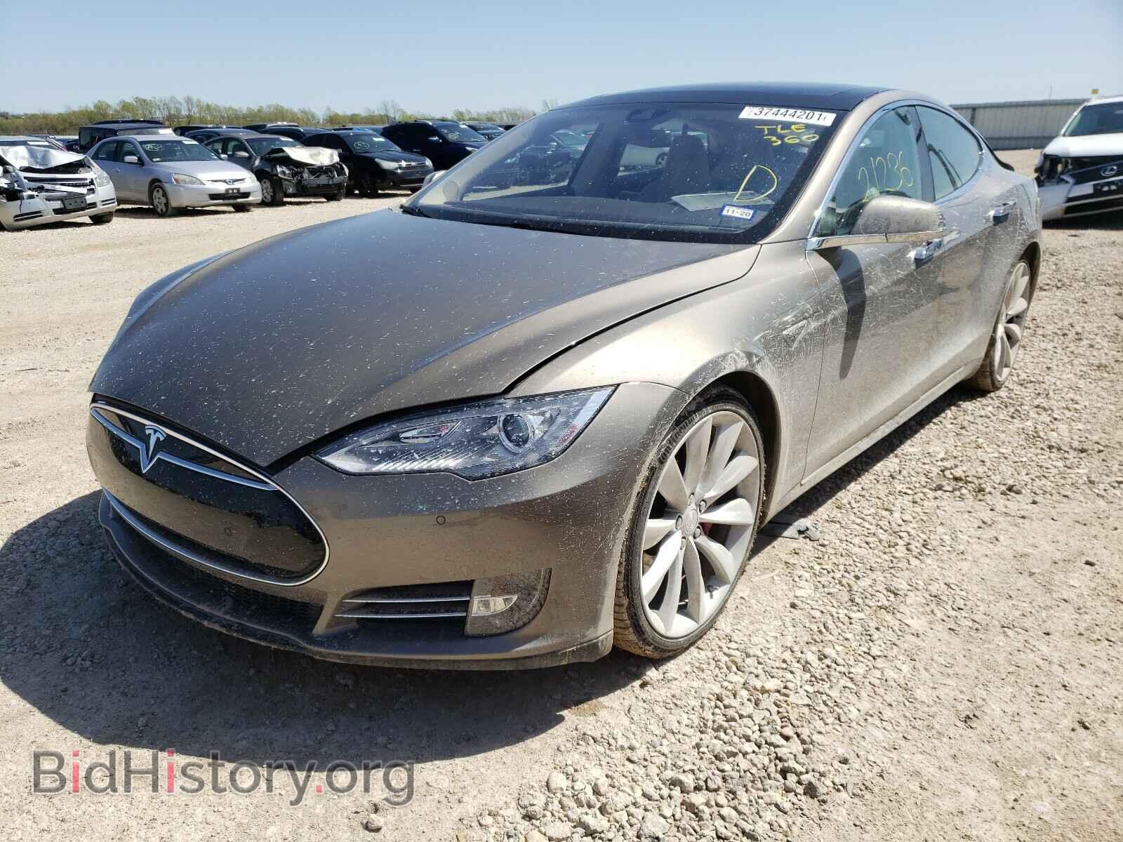 2015 TESLA MODEL S - VIN: 5YJSA1H47FF091880 - Photo 2
