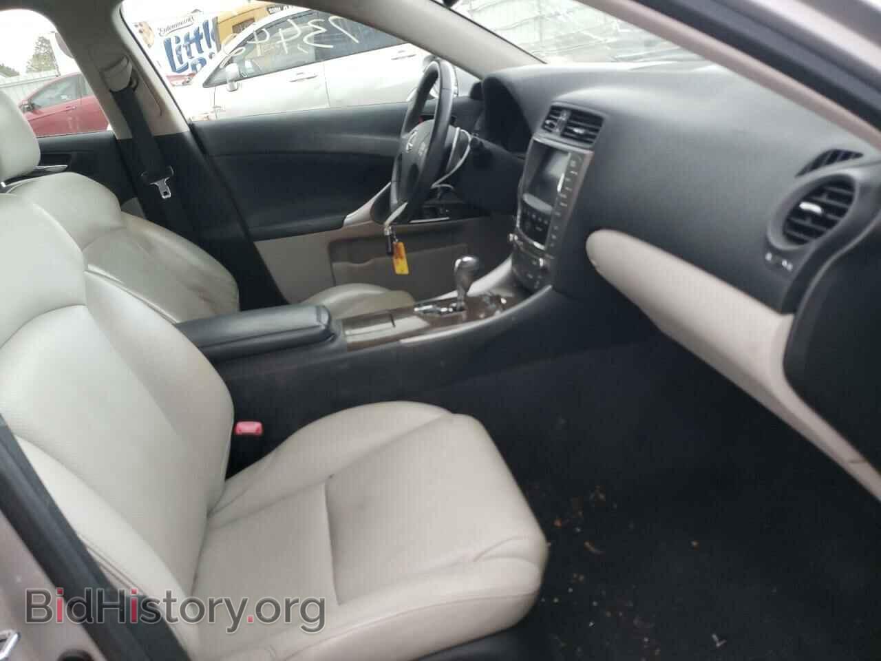 2010 LEXUS IS - VIN: JTHBF5C23A5111405 - Photo 5