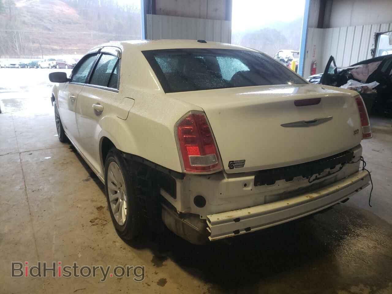 2014 CHRYSLER 300 - VIN: 2C3CCAAG3EH121621 - Фото 3