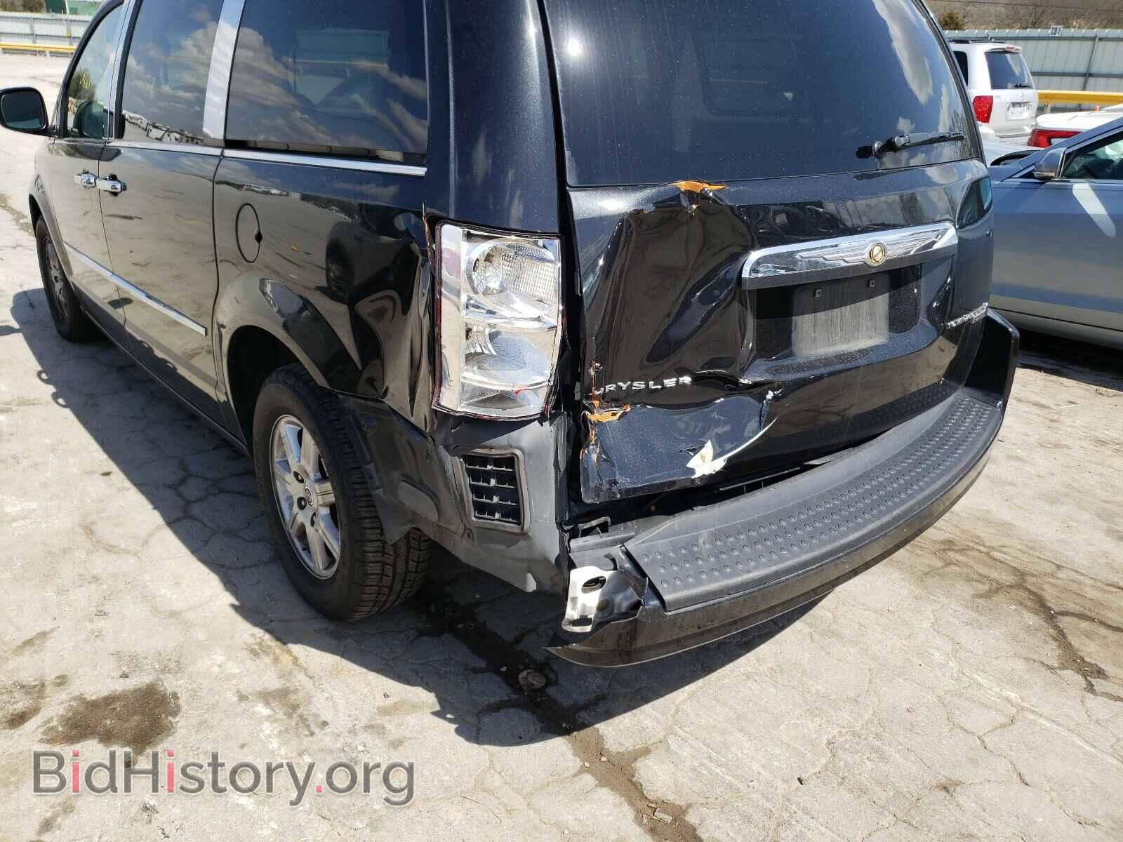 2010 CHRYSLER MINIVAN - VIN: 2A4RR5D13AR478816 - Фото 9