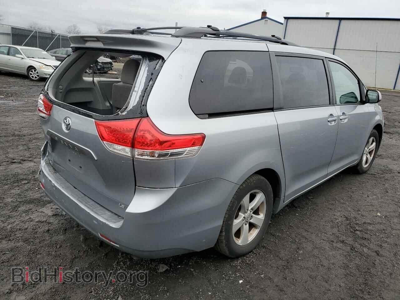 2011 TOYOTA All Models - VIN: 5TDKK3DC9BS078043 - Фото 3