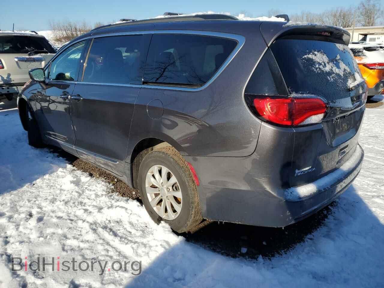 2017 CHRYSLER PACIFICA - VIN: 2C4RC1BG8HR788316 - Photo 2
