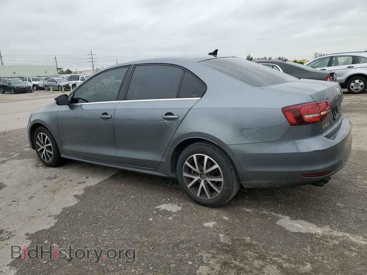 2017 VOLKSWAGEN JETTA - VIN: 3VWDB7AJXHM314546 - Фото 2