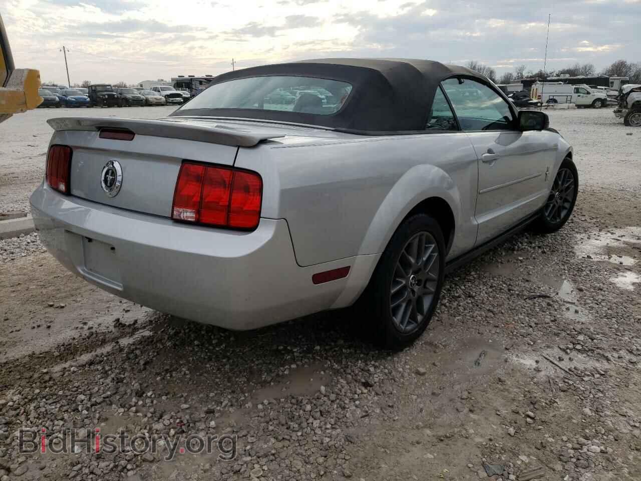 2007 FORD MUSTANG - VIN: 1ZVFT84N575287481 - Фото 4