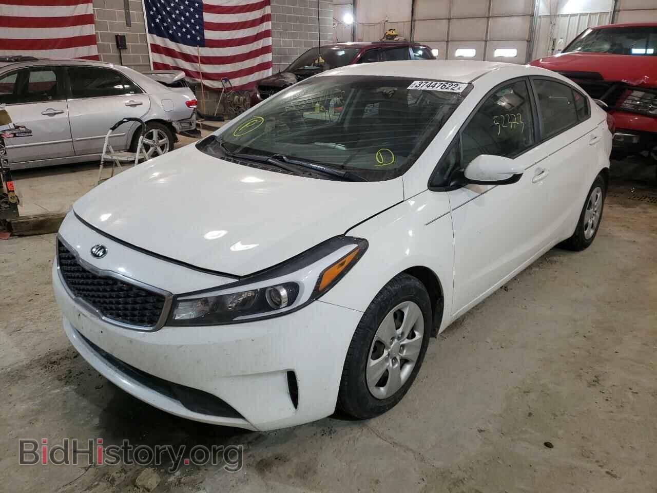 2017 KIA FORTE - VIN: 3KPFK4A75HE044005 - Фото 2