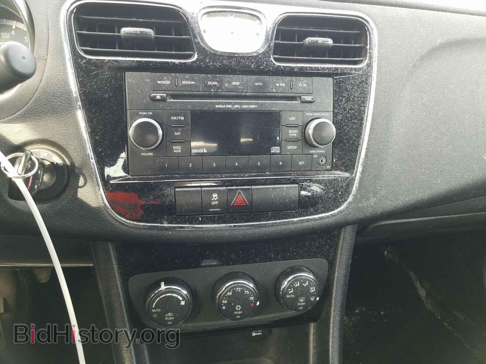 2012 CHRYSLER 200 - VIN: 1C3CCBBB1CN124563 - Фото 9