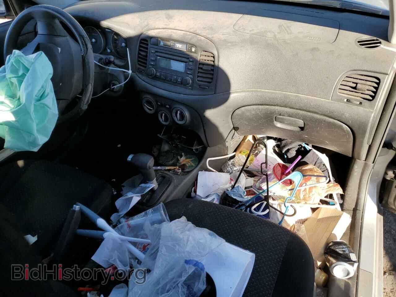 2008 HYUNDAI ACCENT - VIN: KMHCM36CX8U072232 - Фото 8