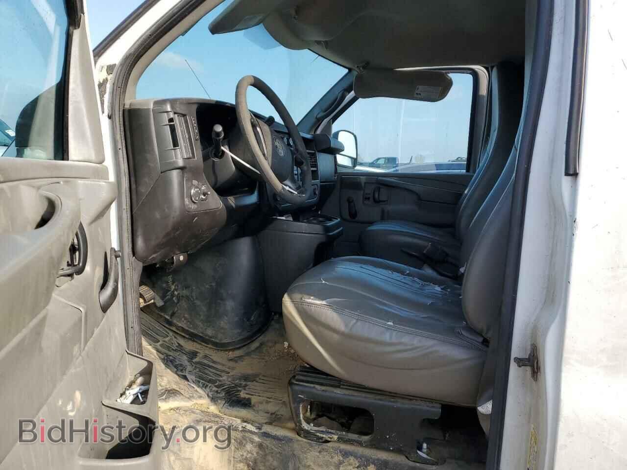 2010 CHEVROLET EXPRESS - VIN: 1GCUGADX2A1176117 - Фото 7