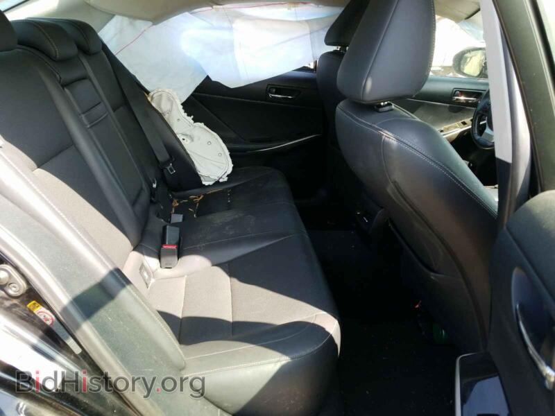 2015 Lexus IS (VIN JTHCF1D25F5028142) — photo 6 of 10