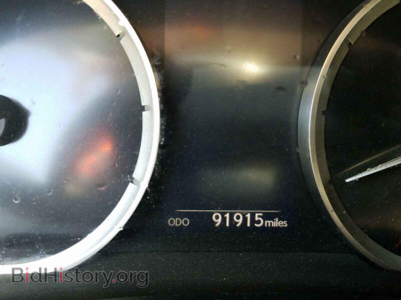 2015 Lexus IS (VIN JTHCF1D25F5028142) — photo 8 of 10
