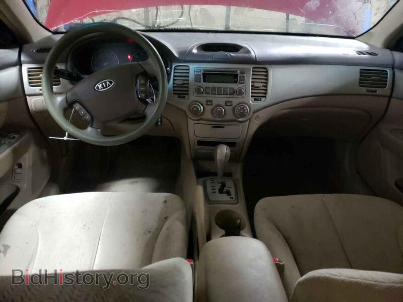 2007 Kia OPTIMA (VIN KNAGE123575113059) — photo 8 of 12
