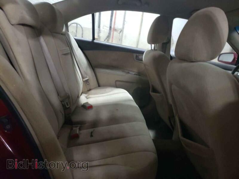 2007 Kia OPTIMA (VIN KNAGE123575113059) — photo 10 of 12