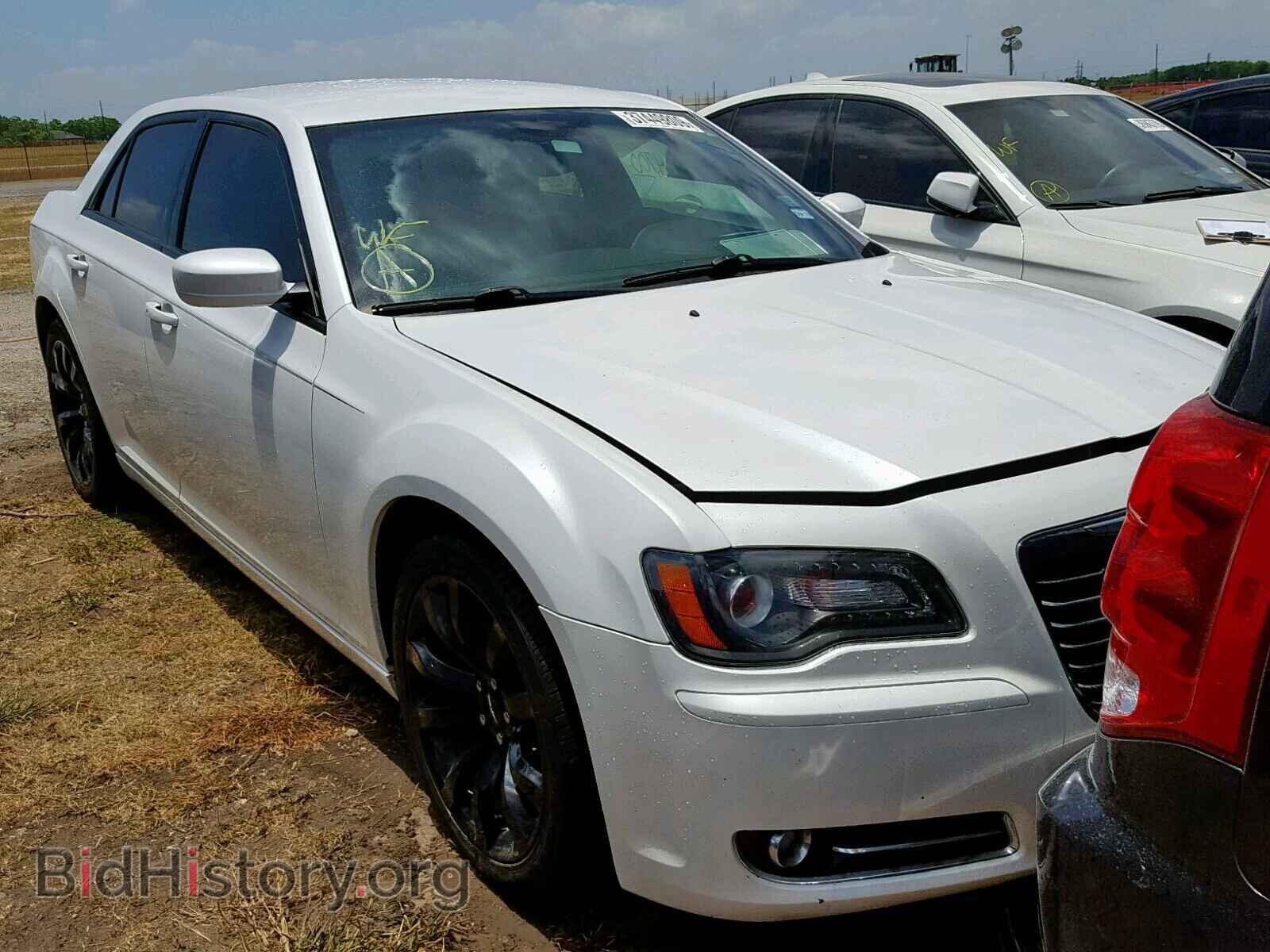 Фотография 2C3CCABG9EH231099 - CHRYSLER 300 2014